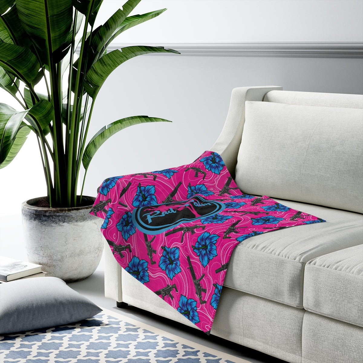 Rad Palm High Capacity Hibiscus Velveteen Plush Blanket