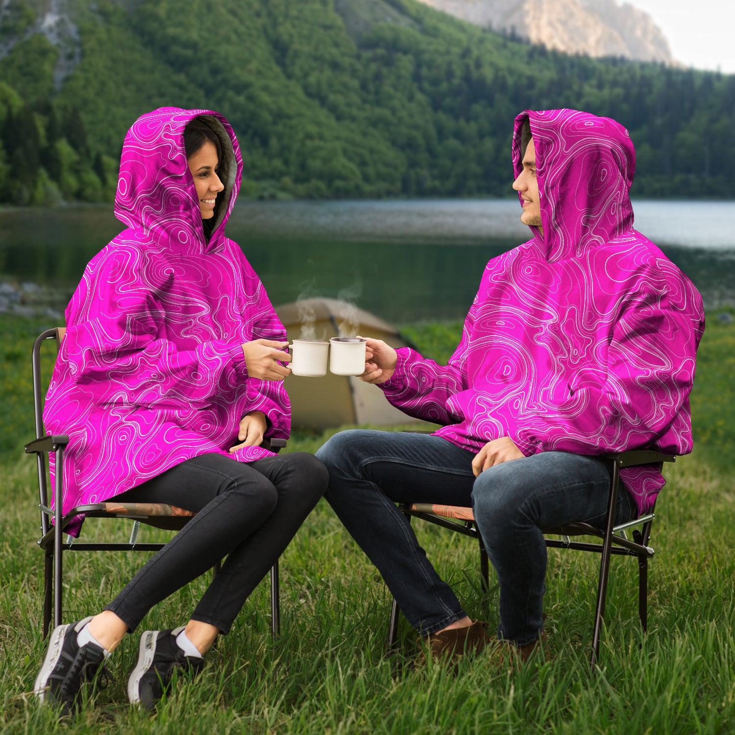 Sudadera con capucha ajustada con diseño topográfico en color rosa Rad Palm