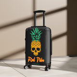 Bolsa de viaje con ruedas y diseño de calaveras de piña de Rad Palm 