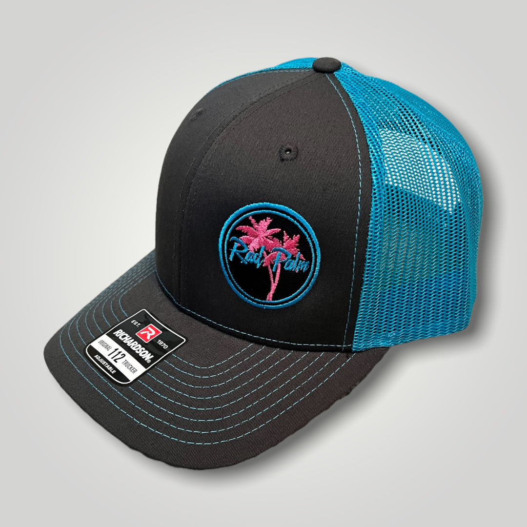 Gorra de camionero con malla y logotipo de Rad Palm